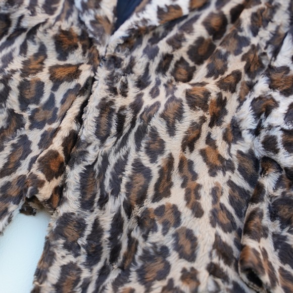 Cheetah fur leather armed jacket - Picture 5 of 9